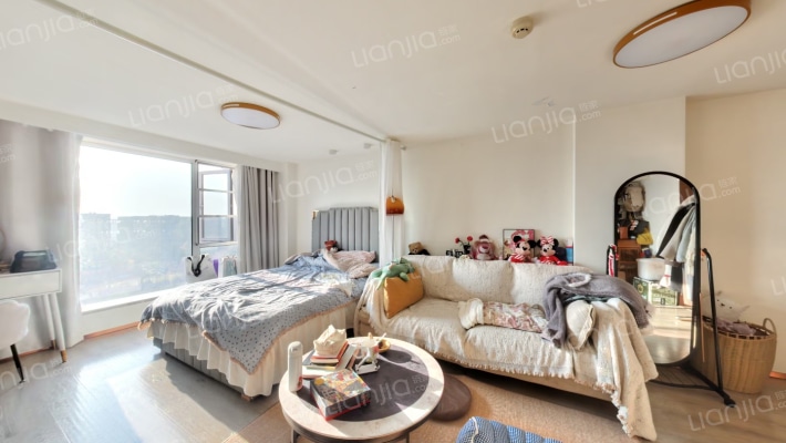 广宇东港空间二手房实景图