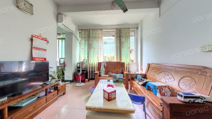 商业街右二街一巷二手房实景图