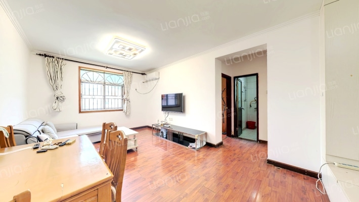 龙园山庄二手房实景图