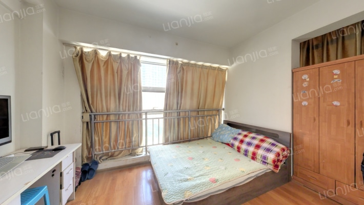 胜泰华府二手房实景图