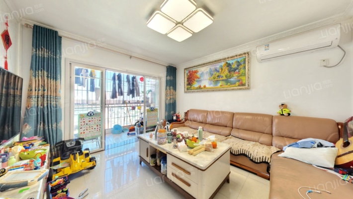 大芬艺术大厦二手房实景图