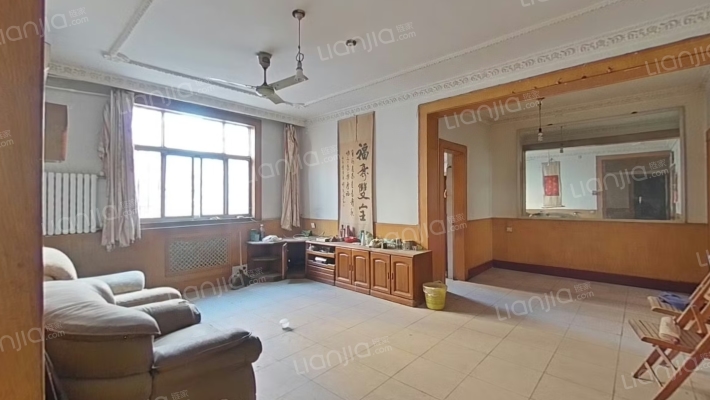 光明南路东十三号院二手房实景图