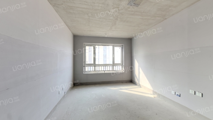 百花名苑二手房实景图