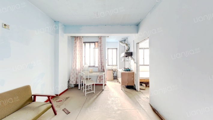 铂金公寓二手房实景图