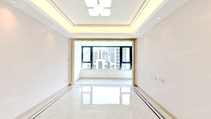 龙湖天璞二手房实景图