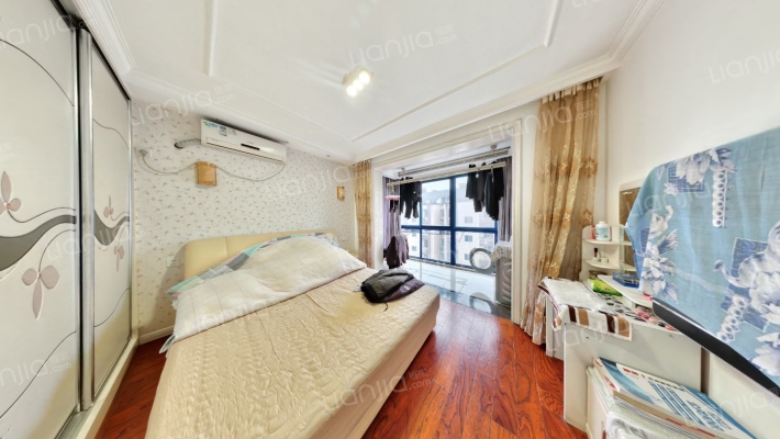 春江新城饮溪坊二手房实景图