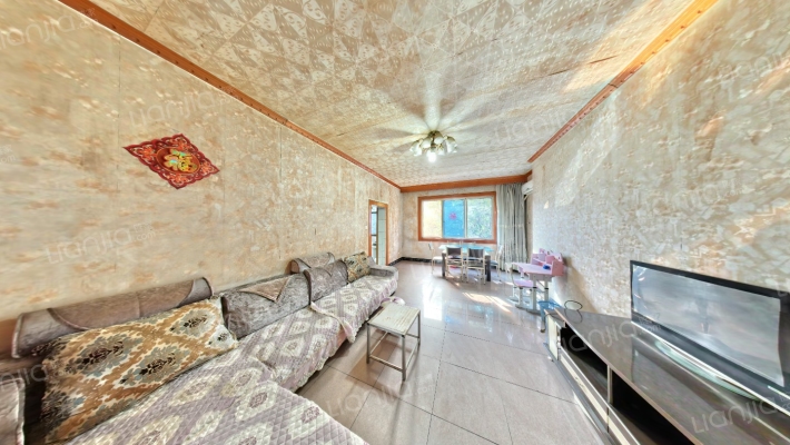 安全巷7号院二手房实景图