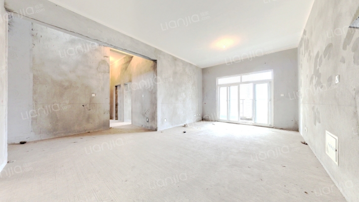 宝龙水岸金城二手房实景图