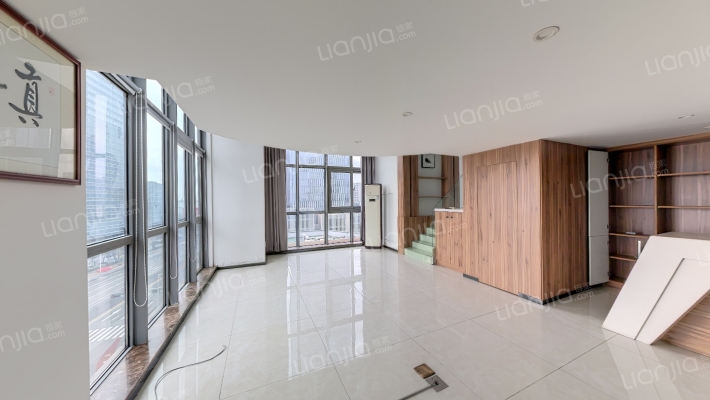 高铁新城圆融广场二手房实景图