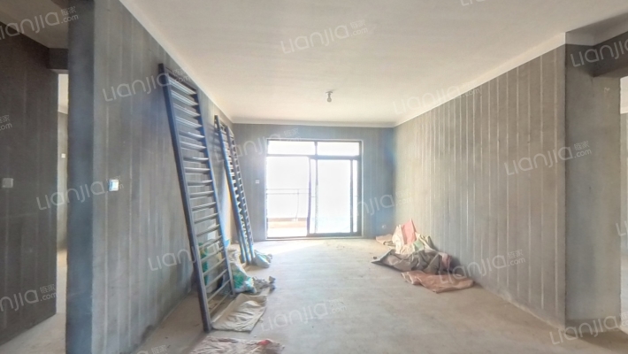 保集湖海塘庄园北区二手房实景图