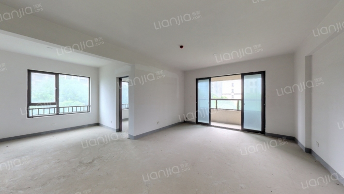 东润锦园二手房实景图