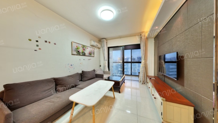 蓝光金楠府二手房实景图