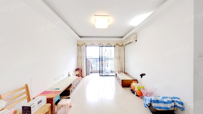 万科金色城品二手房实景图