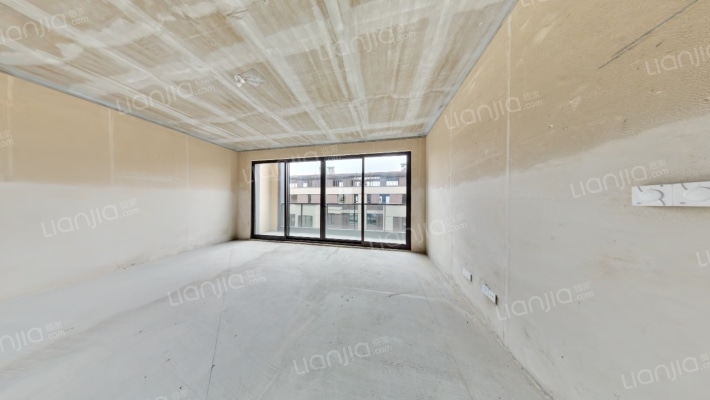 青岛小镇云台二手房实景图