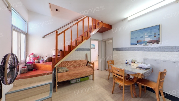 耀菩公寓二手房实景图