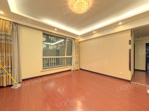 整租·鸿泰大厦 3室2厅 东/南/北