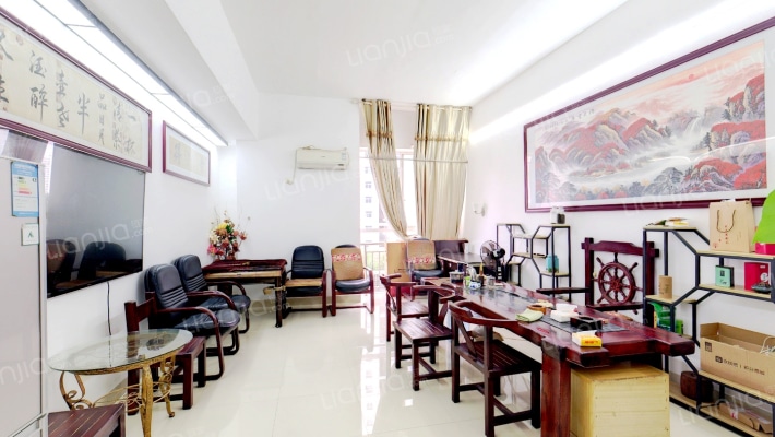 嘉莱假日公寓二手房实景图