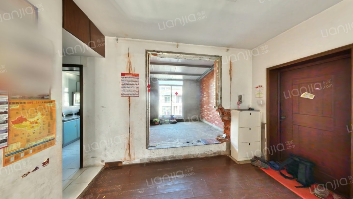 风景雅苑二手房实景图