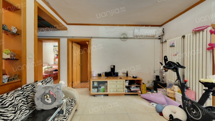 南航花园新村二手房实景图