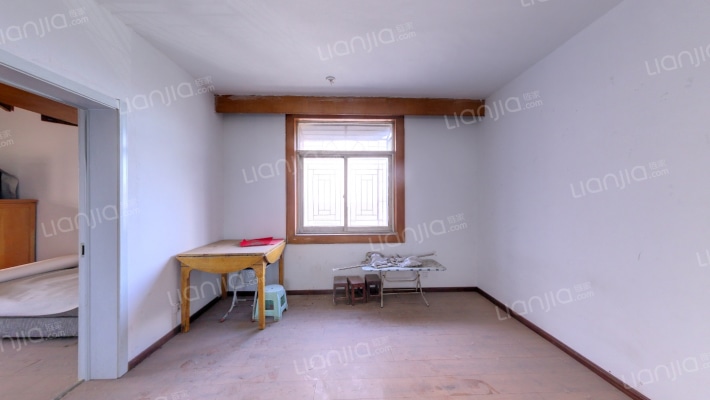 卫生局家属院二手房实景图