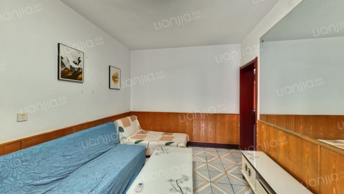 元北路145号二手房实景图