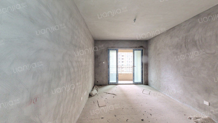 绿地海外滩摩尔公馆二手房实景图