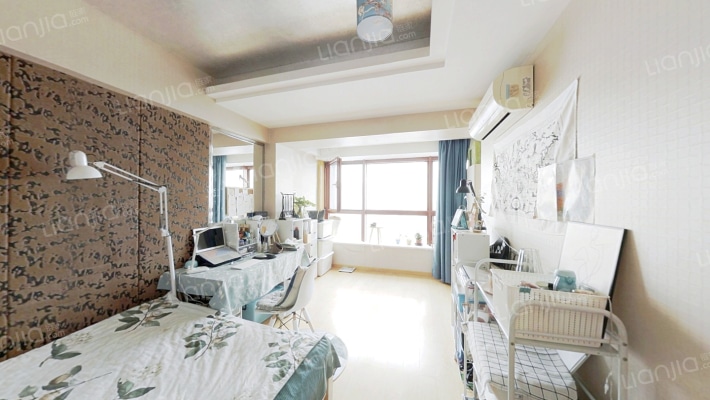 君临大厦二手房实景图