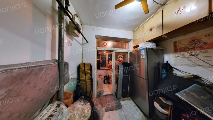 崇东三小区二手房实景图