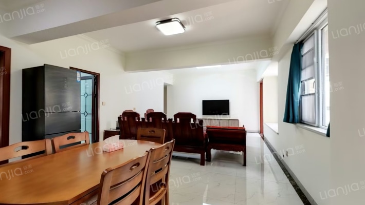 华恒中央公园二手房实景图