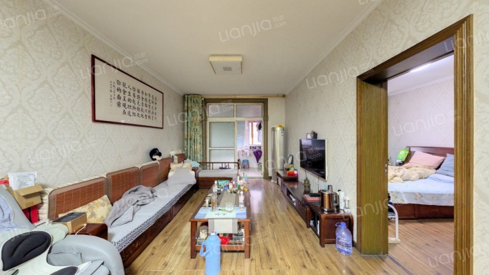 泉河居委会楼二手房实景图