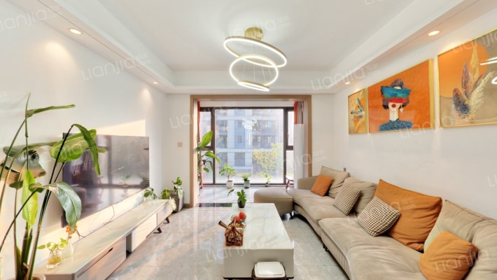 桂湖正荣府二手房实景图