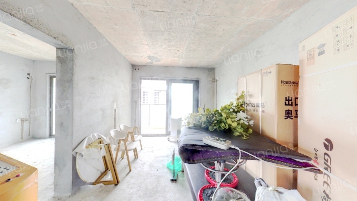 融创海映兰屿二期二手房实景图