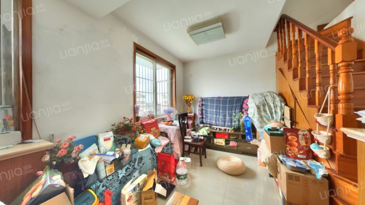 官渎花园二手房实景图