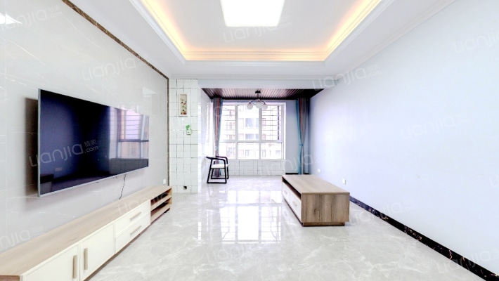 金山御景蓝湾二手房实景图