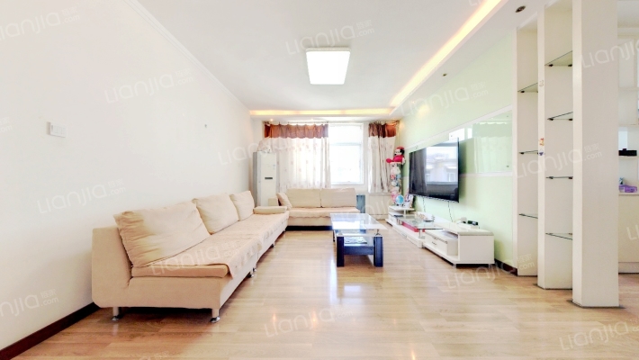 鸿业花园二手房实景图