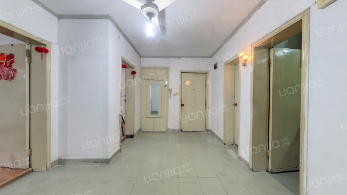 荷一小区二手房实景图