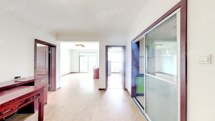 大丁佳苑南区二手房实景图