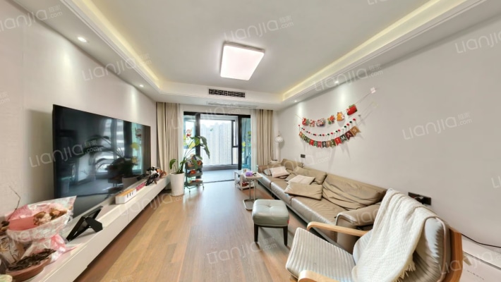 招商华发天汇二手房实景图