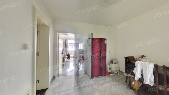 半岛新村二手房实景图