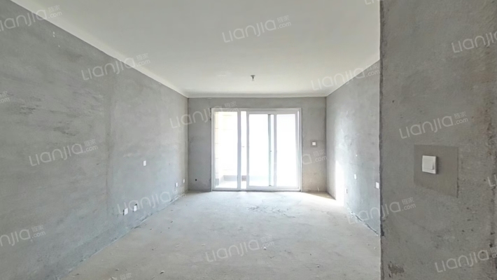 淮阳鑫皇·藏珑名苑二手房实景图