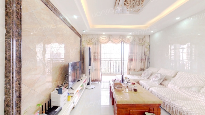 鸿顺花园二手房实景图