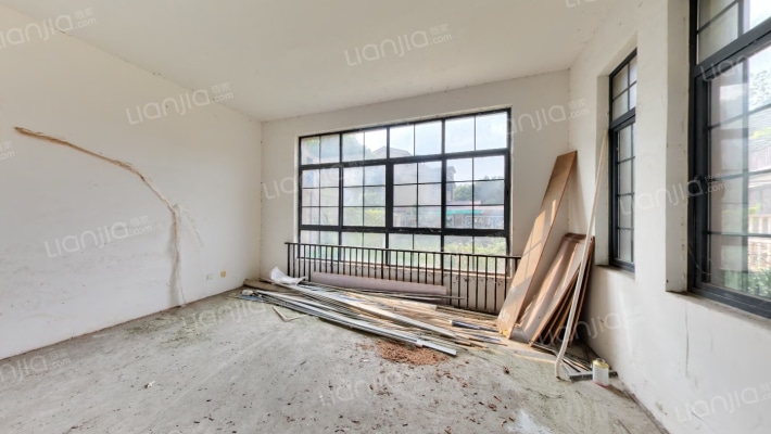 交大云堤二手房实景图