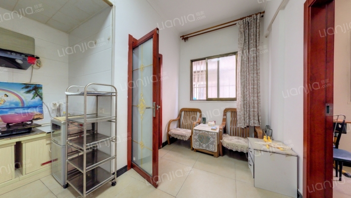 西七路211号二手房实景图