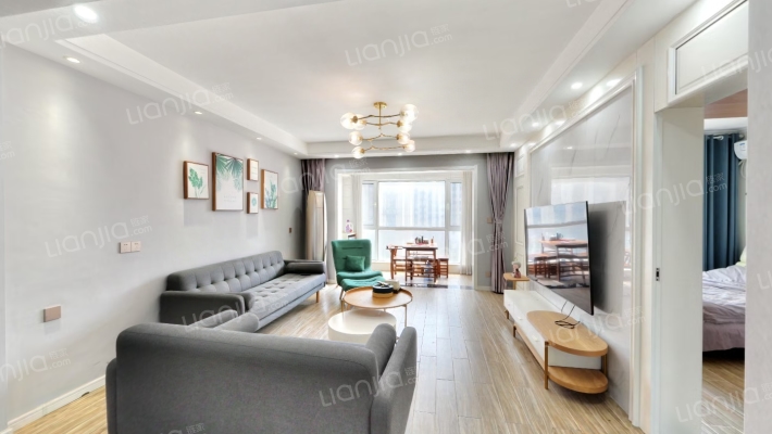 天鹅湖畔二期二手房实景图