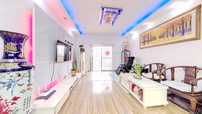 碧湖新村二手房实景图