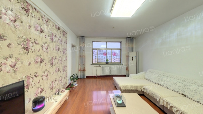 龙御九级村二手房实景图