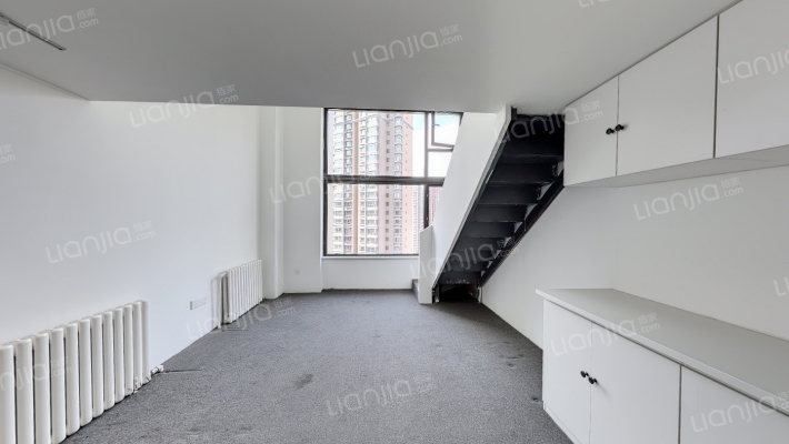 雅戈尔时代之星二手房实景图