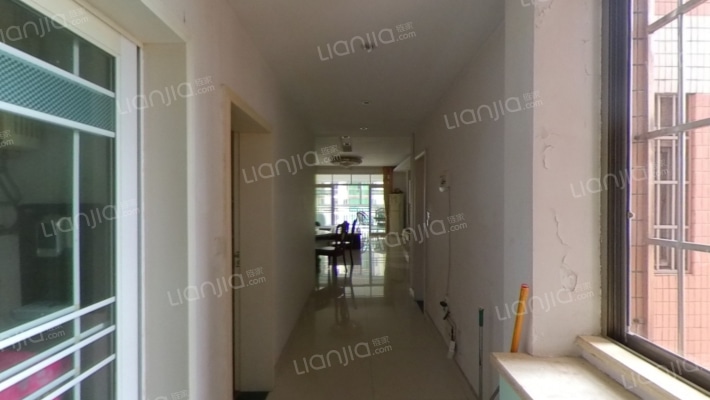 吉富花苑二手房实景图