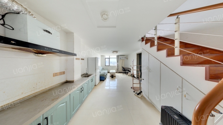 新芒果春天大厦二手房实景图