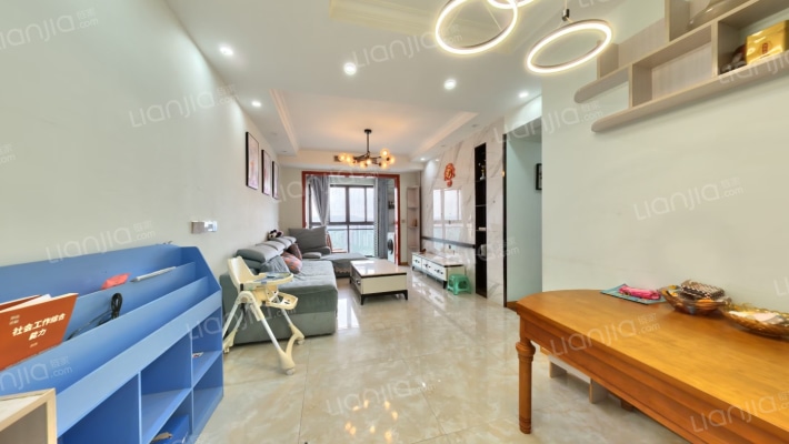 斌鑫江南御府二手房实景图